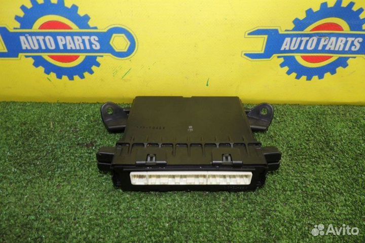 Электронный блок Toyota Alphard AGH30W