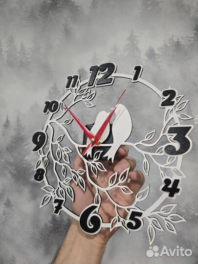 Часы настенные 