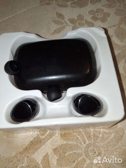 Беспроводные наушники н