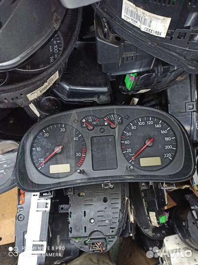 Гольф 4 Панель приборов 1J0 920 802E