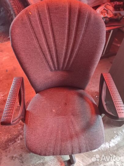 Компьютерное кресло