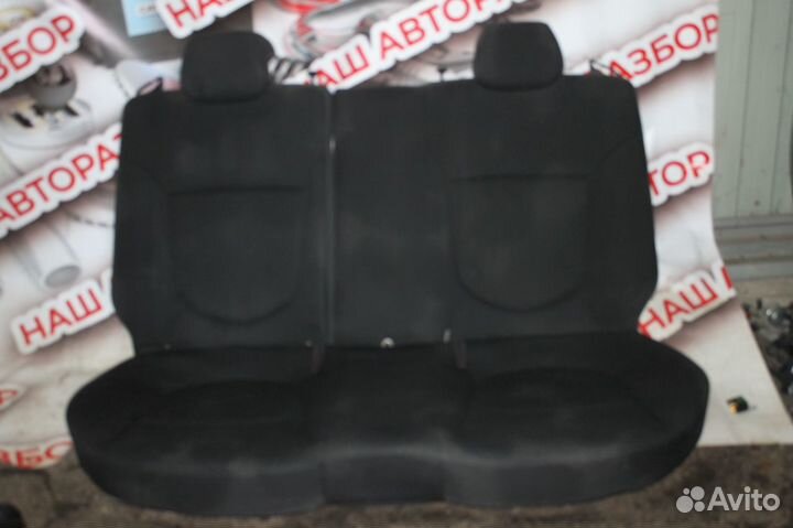 Сиденья задние kia rio 3