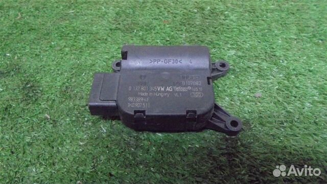 Моторчик заслонки печки VW Passat CC 2008-2017