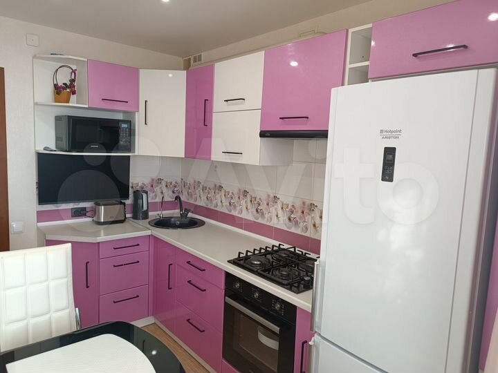 2-к. квартира, 48 м², 6/9 эт.