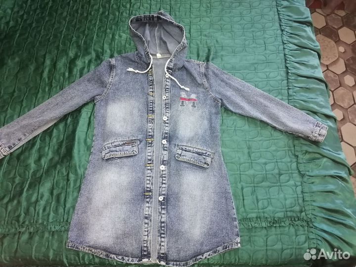 Куртка джинсовая