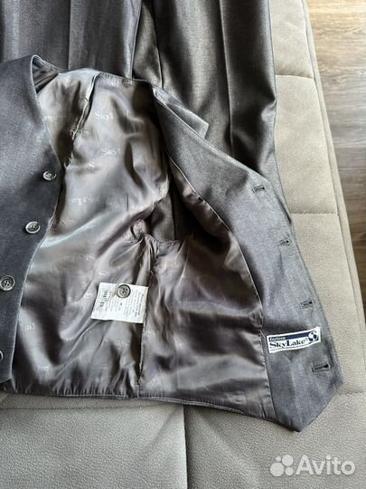 Школьная форма серая