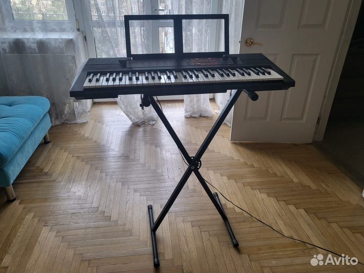 Синтезатор цифровой Yamaha PSR F51