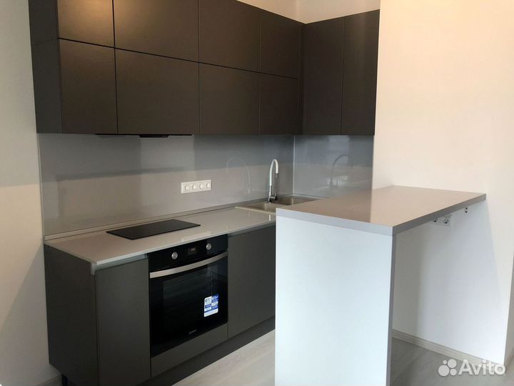 Кухонный гарнитур от фабрики мебели