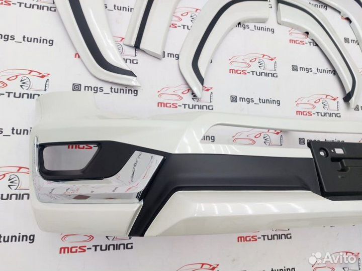 Обвес Modellista на Toyota Land Cruiser 300 белый