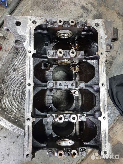 Блок двигателя Мазда 626 ge 1.8 fp