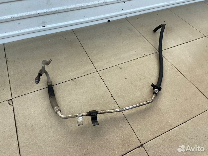 Трубка гур Nissan Almera G15