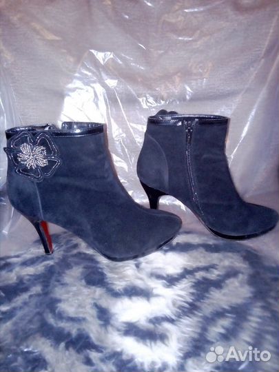 Продам сапоги и ботинки демисезонные