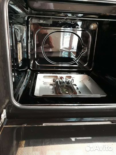 Газоэлектрический духовой шкаф встраиваемый,бу