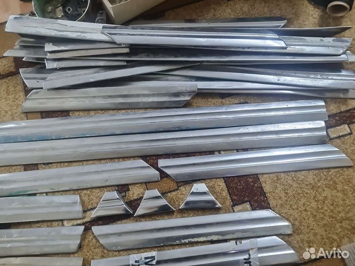 Нижние молдинги газ 21 1 - 2 серия