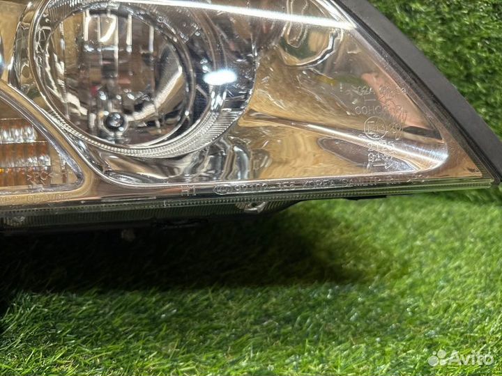 Фара передняя правая Kia Sorento BL