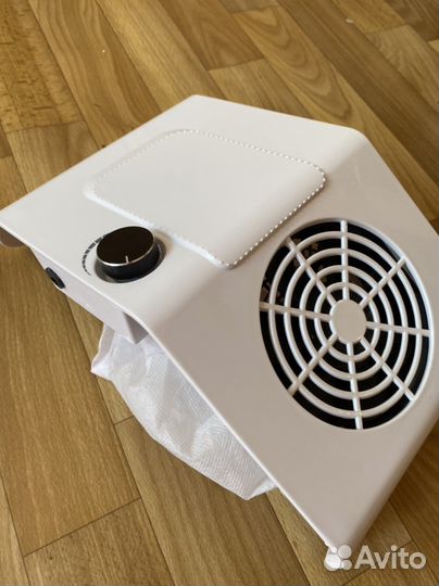 Вытяжка для маникюра