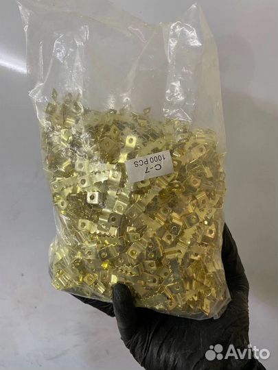 Кронштейн крепежный