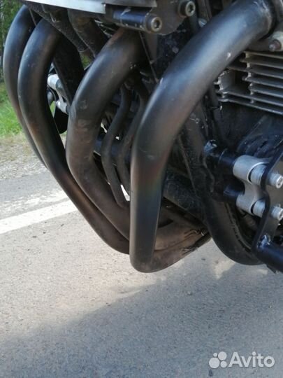 Yamaha XJR 1200