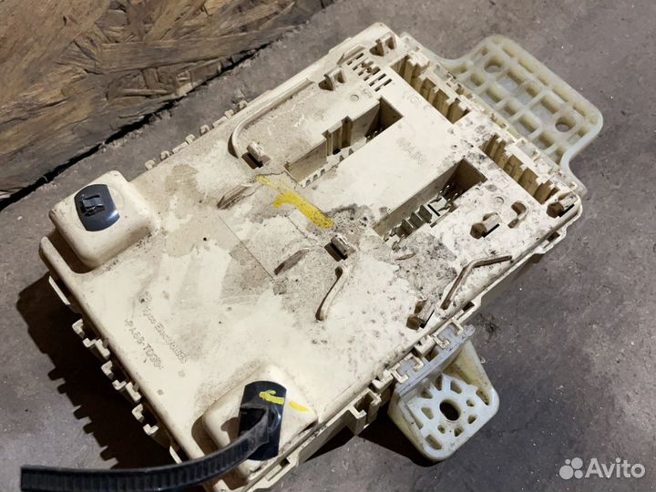 Блок предохранителей Hyundai IX35