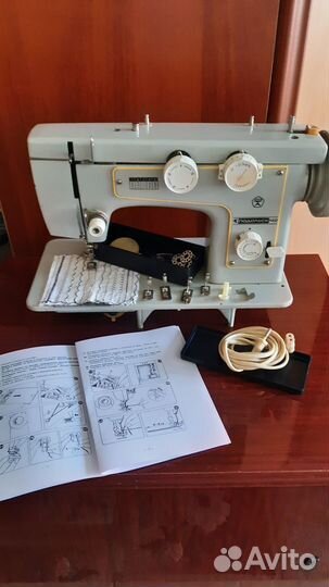 Швейная машина Подольск 142