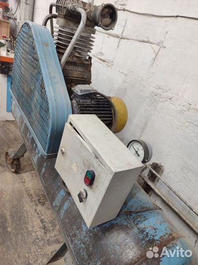 Компрессор воздушный 200 литров бу