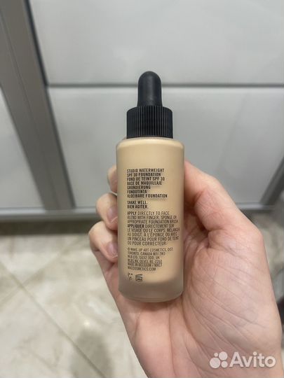 Тональный крем MAC