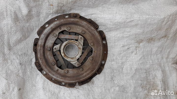 Корзина сцепления ваз 2107