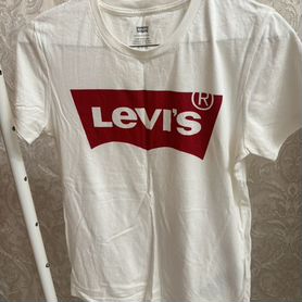 Футболка levis женская