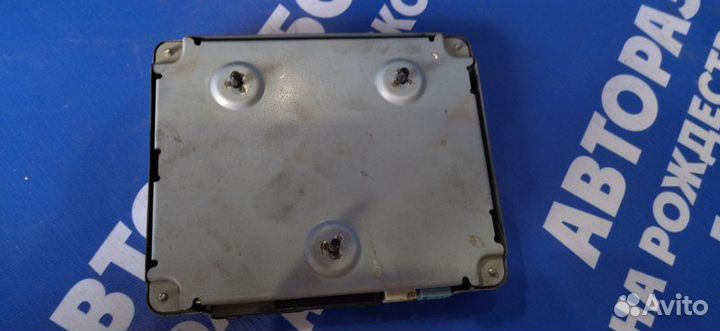 Блок управления парктроником Toyota Harrier