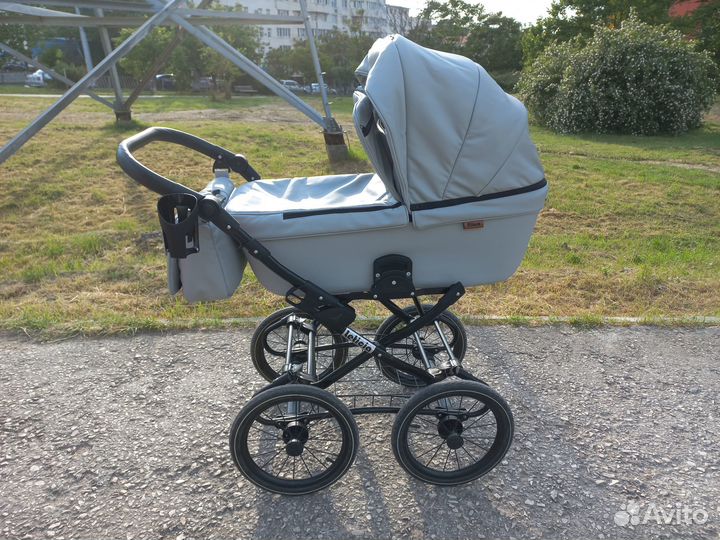 Детская коляска
