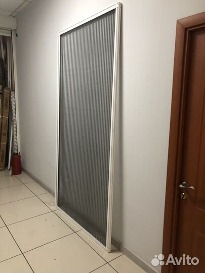 Москитная сетка плиссе (гармошка) на дверь