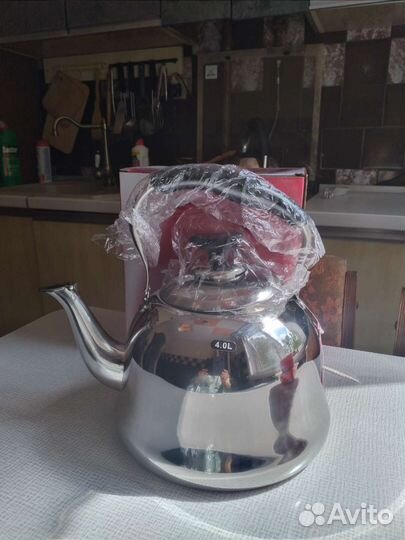 Чайник новый