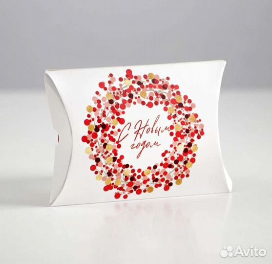 Коробка подарочная