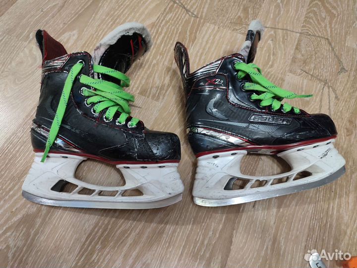Хоккейные коньки bauer 2.7