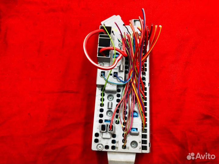 Распределитель тока BMW 5 G30/G31 2023г. 9350313