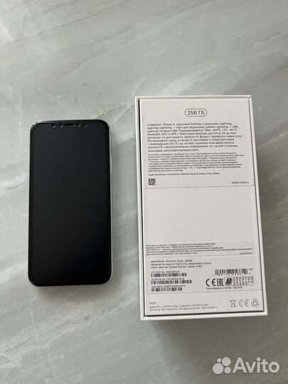 Телефон iPhone X 256 G