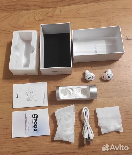 Беспроводные наушники новые