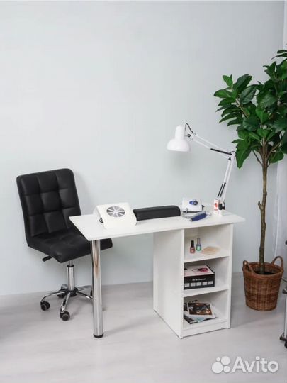 Сдам место мастеру маникюра