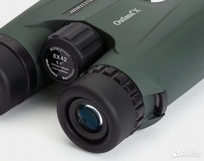 Бинокль Celestron Outland X 8x42