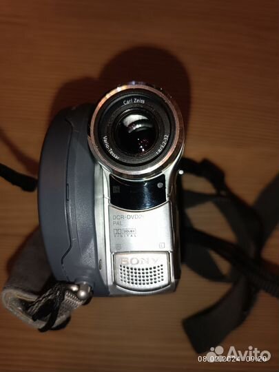 Видеокамера sony handycam