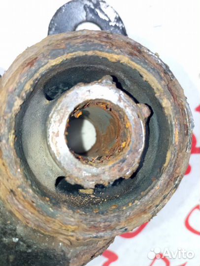 Балка подвески задняя Nissan Juke хэтчбек MR16DT