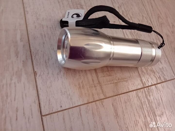 Фонарик новый