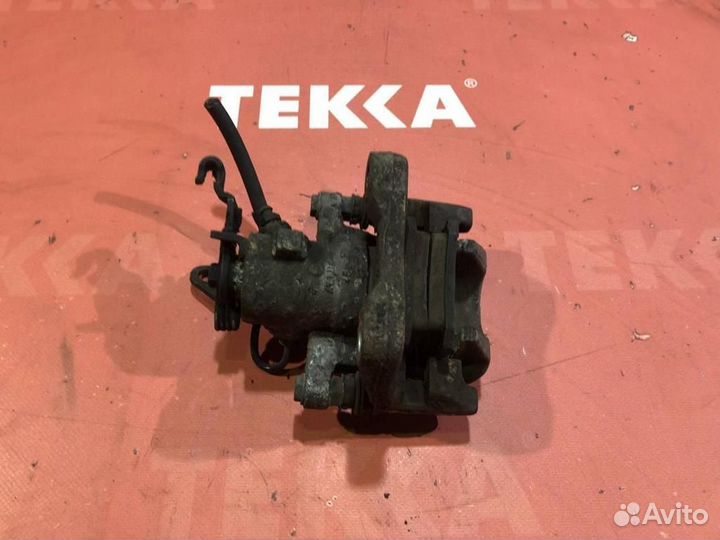 Суппорт задний правый Шкода Октавиа 1Z (2008 - 2