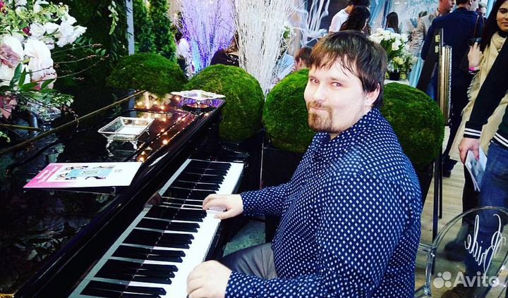 Ведущий на свадьбу