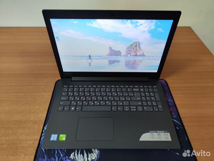 Игровой ноутбук Lenovo