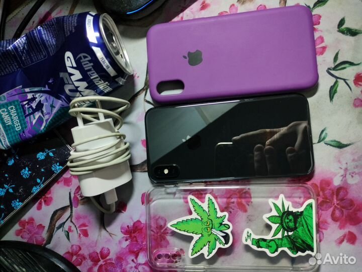 iPhone X 64gb black околоидеал