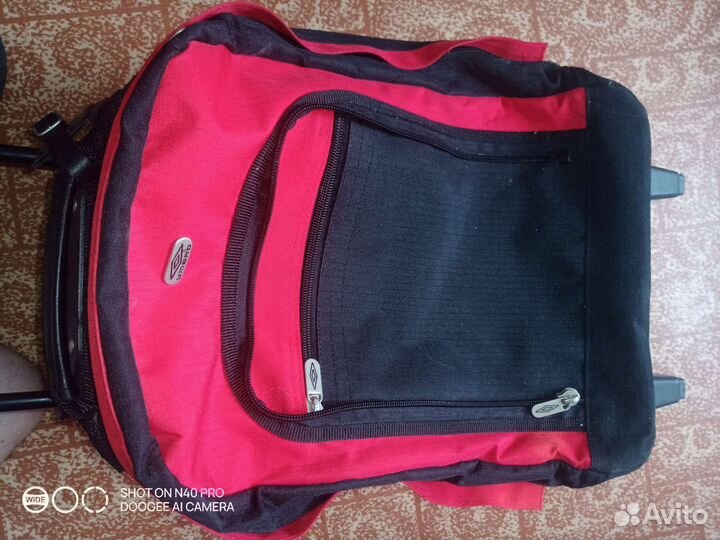 Сумка на колесах маленькая