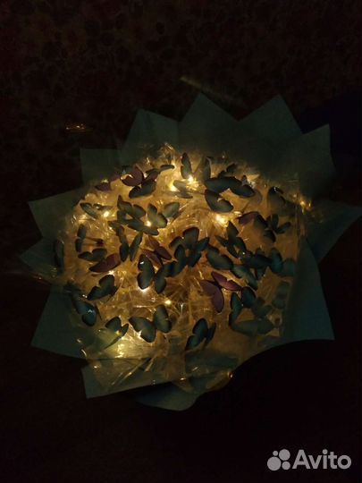 Букетики из бабочек на заказ)