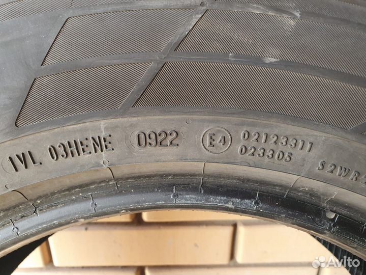 Continental ContiCrossContact LX2 215/65 R16 98H