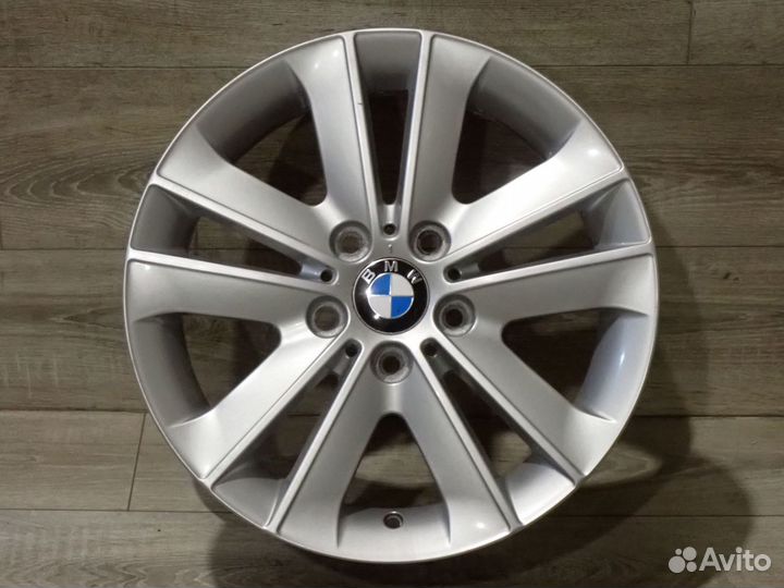 Комплект дисков R17 BMW 1-series оригинал